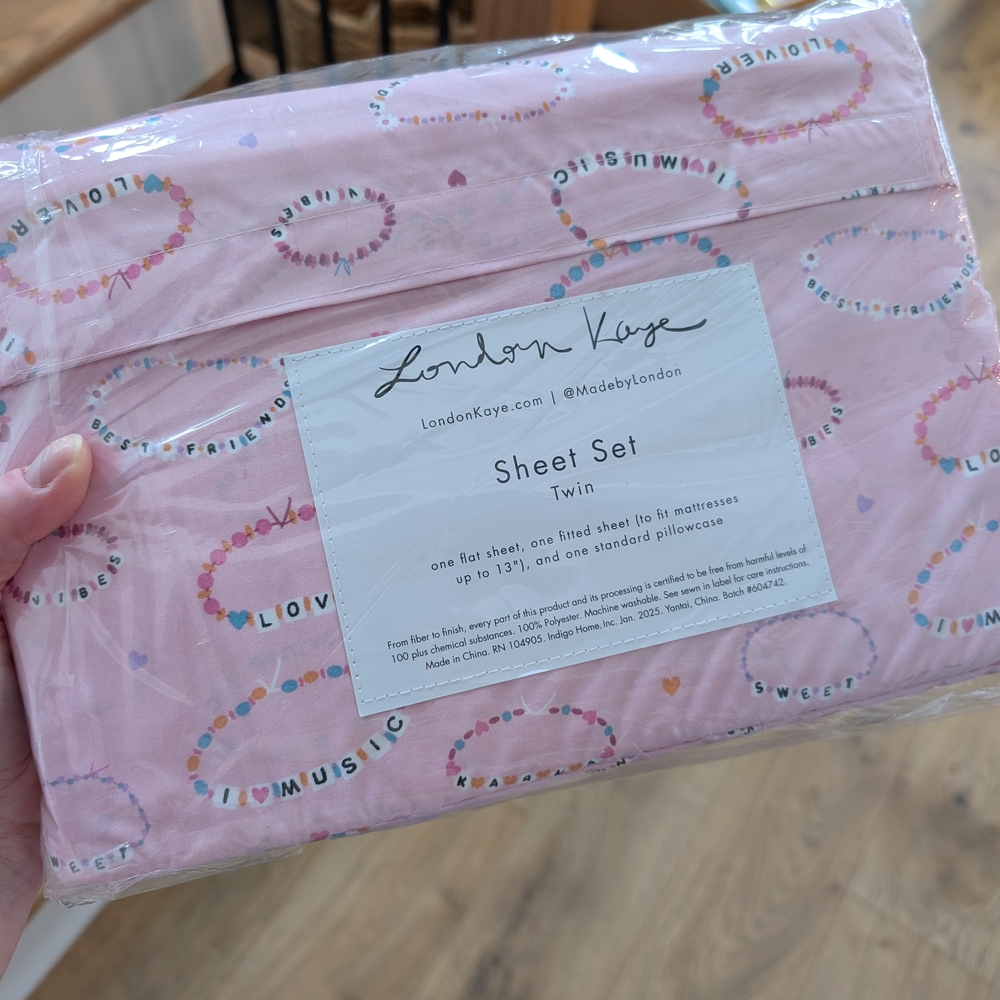 Pink Friendship Bracelet Sheet Set - Twin